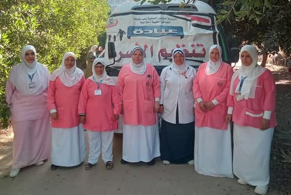 جانب من القافلة الطبية