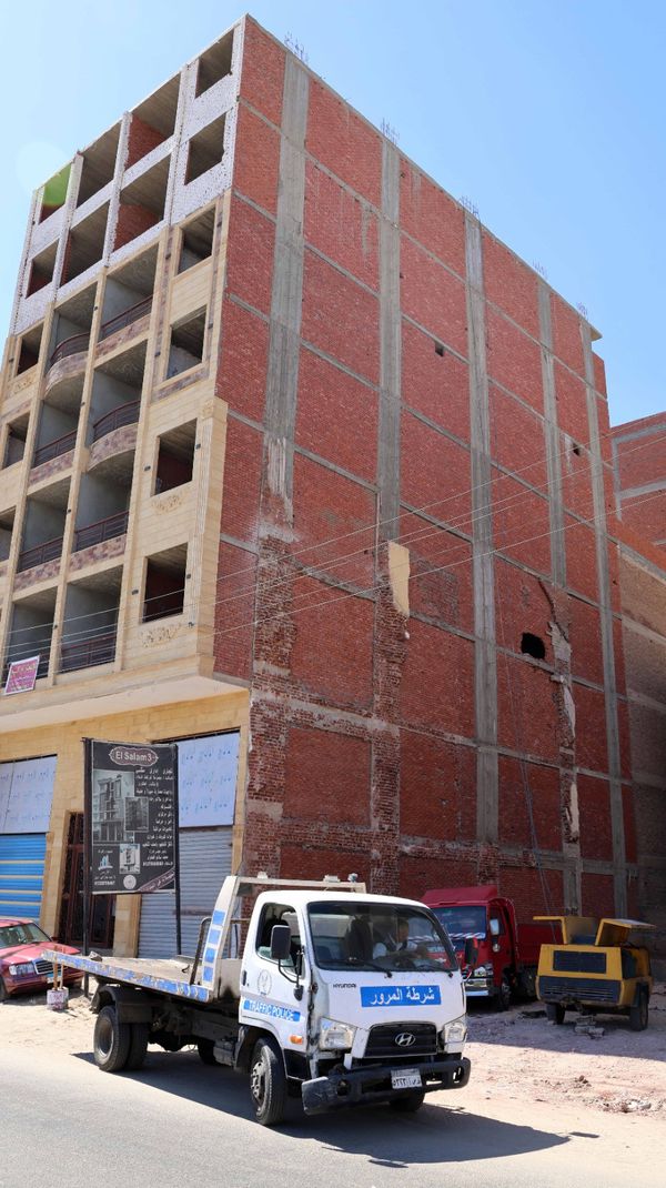 محافظ الإسماعيلية يقود أقوي حملات إزالة