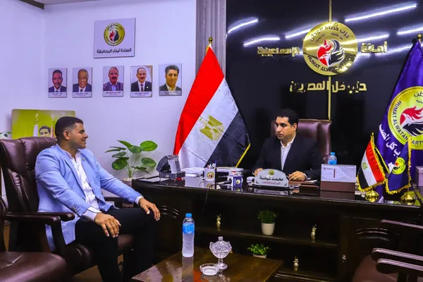 أمين عام محافظة الإسماعيلية لحزب حماه الوطن مع حوار صحفي بجريده أهل مصر 