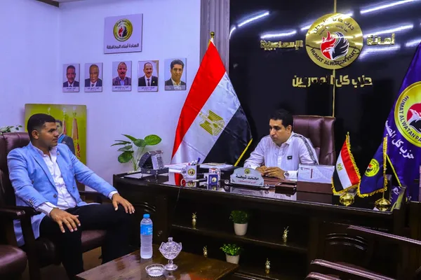 أمين عام محافظة الإسماعيلية لحزب حماه الوطن مع حوار صحفي بجريده أهل مصر 