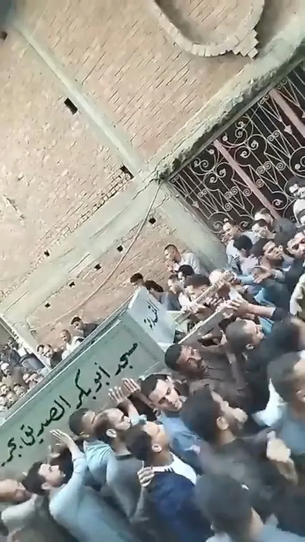تشييع جثمان المهندس محمد 
