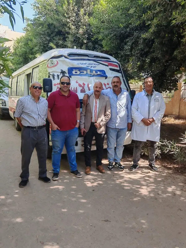 جانب من القافلة الطبية 