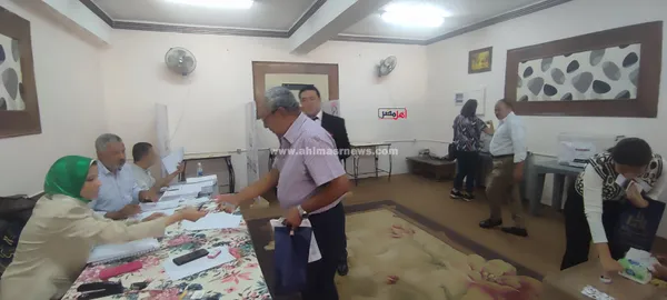 جانب من انتخابات نقابة الأطباء 