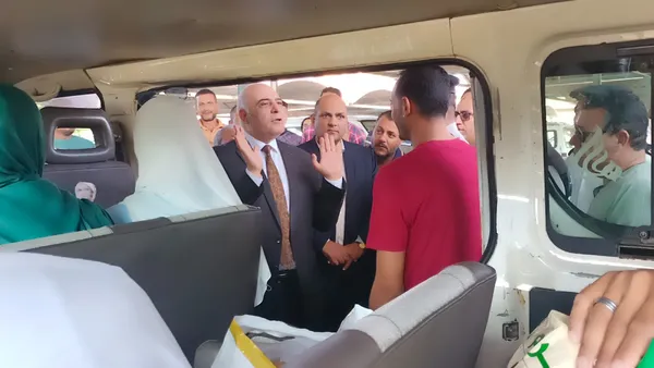 جانب من متابعة مواقف السيارات 