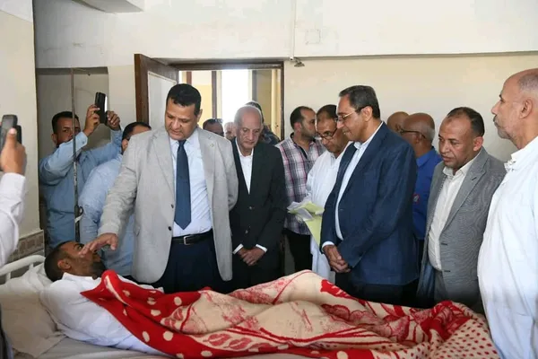 زيارة المحافظ