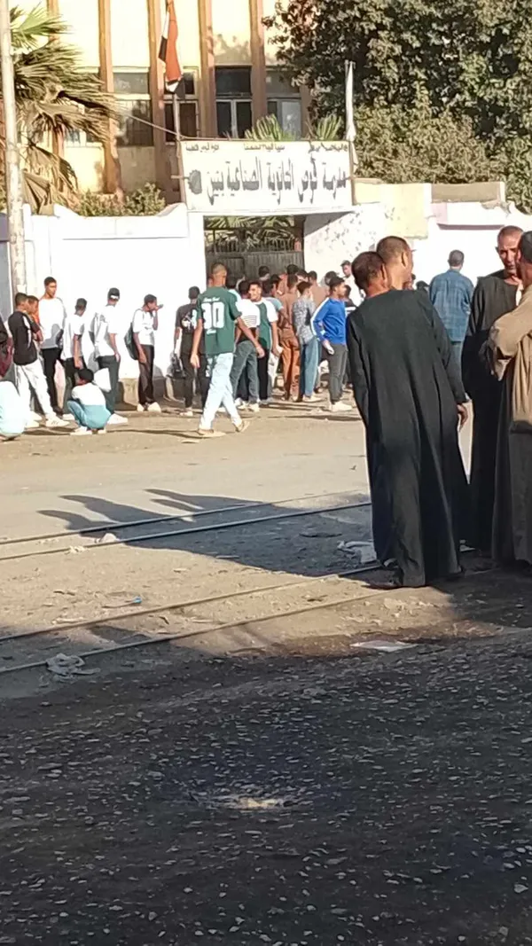 صور المدرسة 