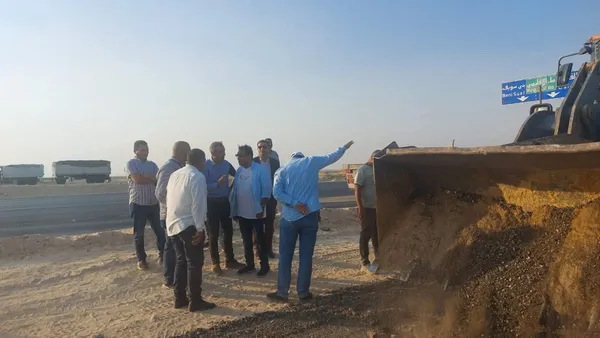 هبوط جزئي بطريق بنى سويف الصحراوى الغربى 