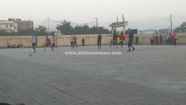 أهالي قرية محلة دياي بكفر الشيخ ينظمون بطولة كرة قدم خيرية لصالح مرضى الغسيل الكلوي بالقرية