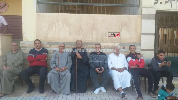 أهالي قرية محلة دياي بكفر الشيخ ينظمون بطولة كرة قدم خيرية لصالح مرضى الغسيل الكلوي بالقرية