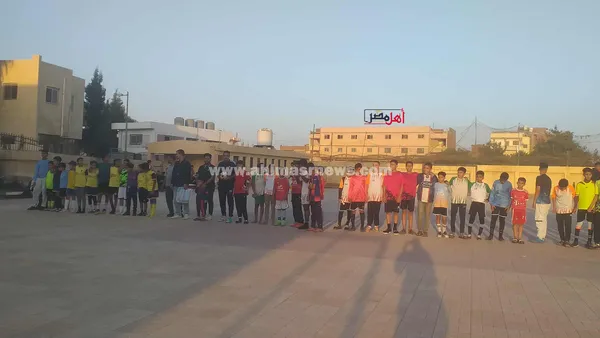 أهالي قرية محلة دياي بكفر الشيخ ينظمون بطولة كرة قدم خيرية لصالح مرضى الغسيل الكلوي بالقرية