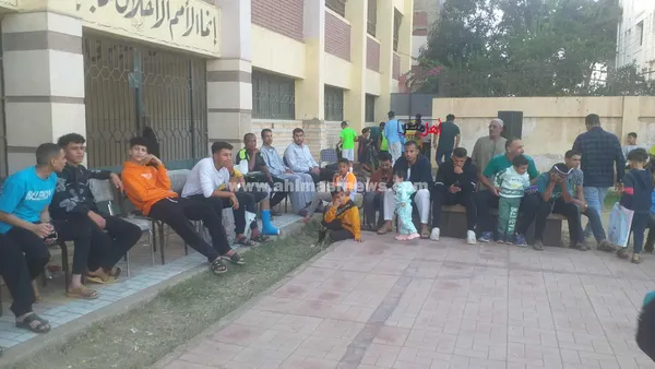 أهالي قرية محلة دياي بكفر الشيخ ينظمون بطولة كرة قدم خيرية لصالح مرضى الغسيل الكلوي بالقرية