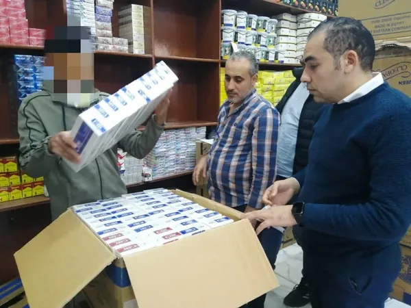 السجائر المهربة