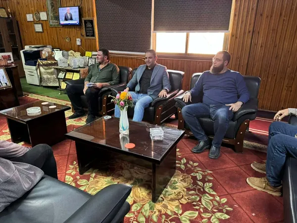 الشباب والرياضة 