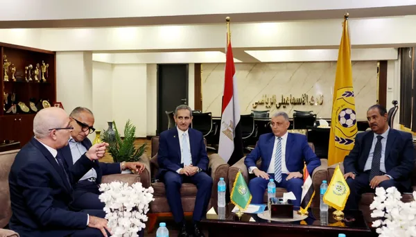 اللواء أكرم جلال يهنئ لجنة إدارة الدراويش الجديدة