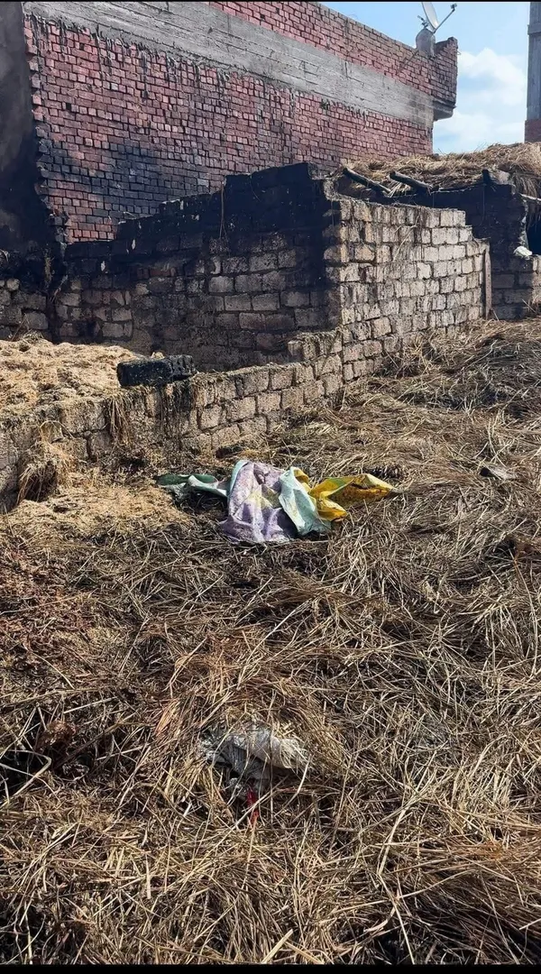 اندلاع حرائق مفاجئة بعدة منازل بقرية في كفر الشيخ 