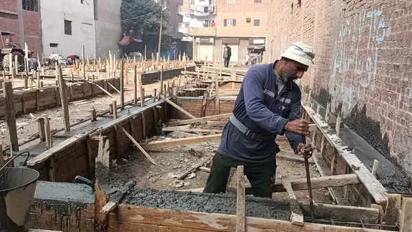 جانب من إنشاء السوق الحضري 