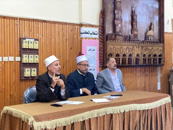 جانب من الاجتماعات 