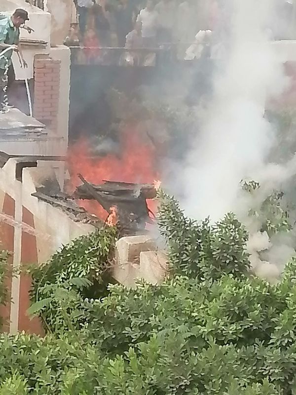 جانب من الحريق 