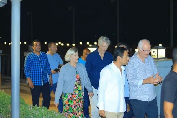 جانب من الزيارة 