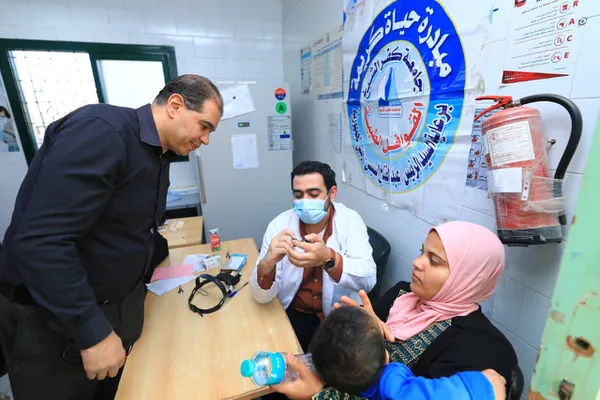 جانب من القافلة الطبية 