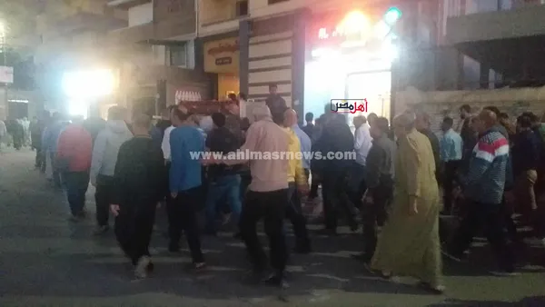 جانب من تشييع الجثمان 