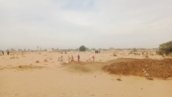 زوار القبور 