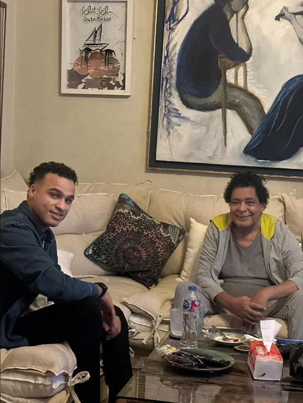 محمد منير ومصطفى حدوته 