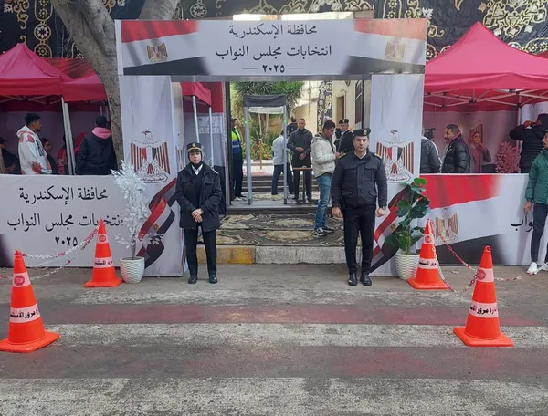 إحدى اللجان الانتخابية 