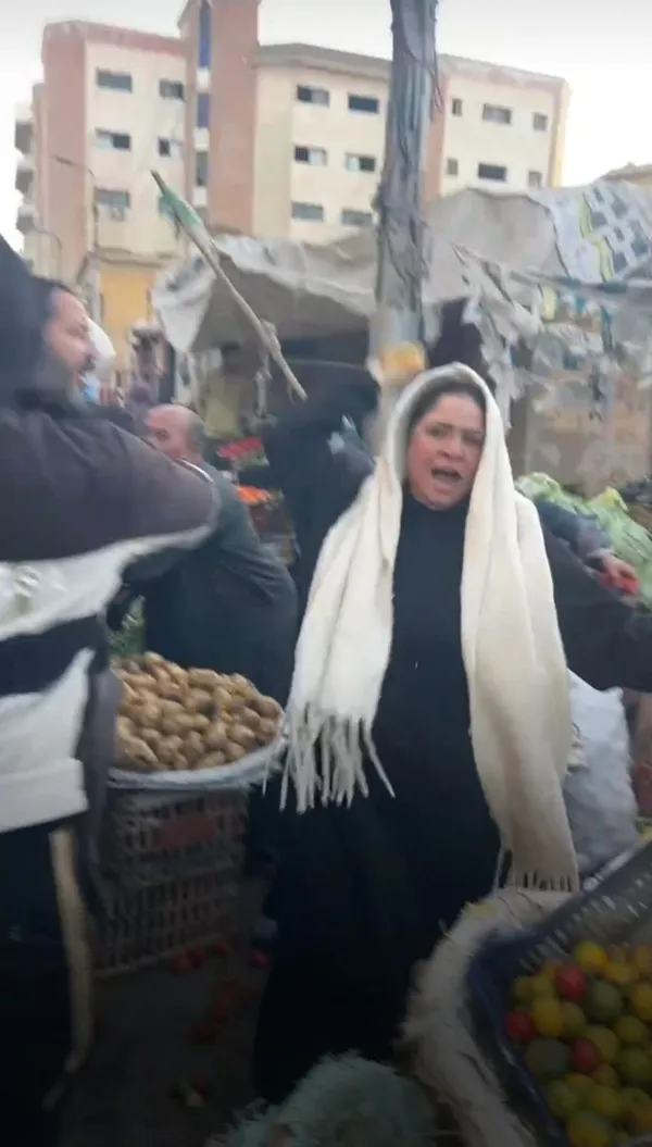 التعدي علي المرشح احمد رشدي وحملته بالتل الكبر 