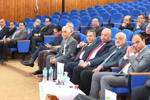 جانب من افتتاح المؤتمر 