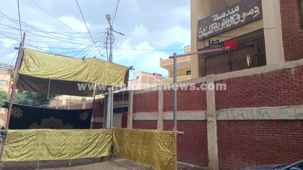 جانب من التجهيزات 