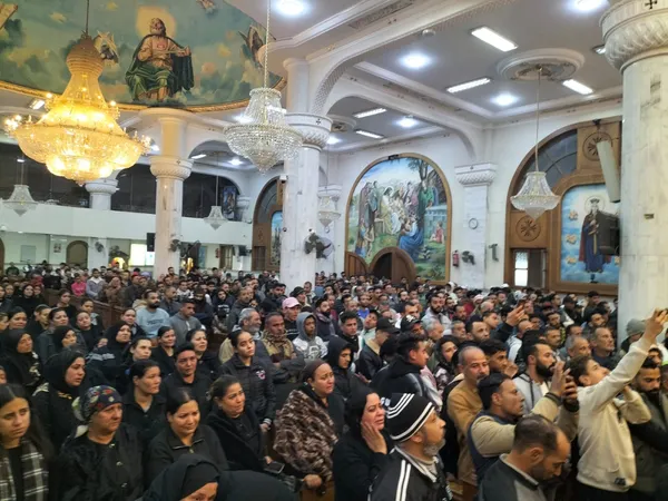 جنازة مينا جاد