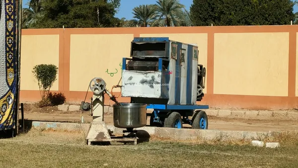 خيم الايواء 