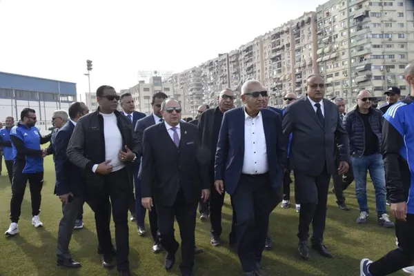 محافظ بورسعيد يشيد بقرار كامل أبو علي لإنشاء شركة النادي المصري للاستثمار الرياضي