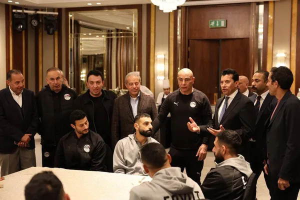 وزير الرياضة ومنتخب مصر