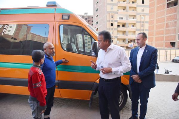 وزير الصحة بمستشفى الواسطى المركزى 