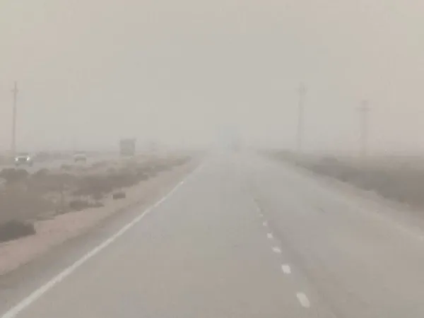 انعدام للرؤية علي الطرق السريعة 