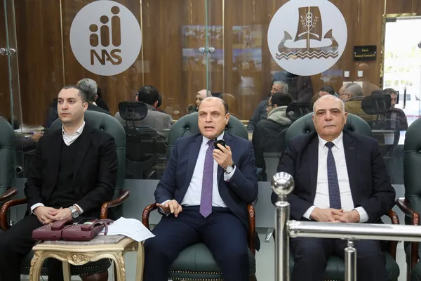 جانب من المتابعة