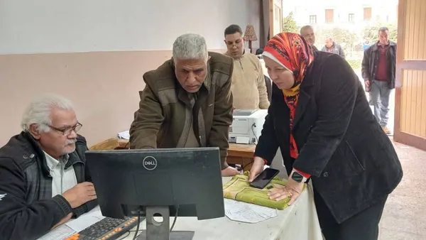 جانب من زيارة لجان النظام والمراقبة 