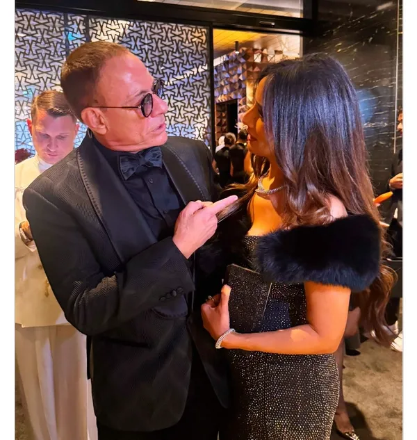 زينة وفان دام 