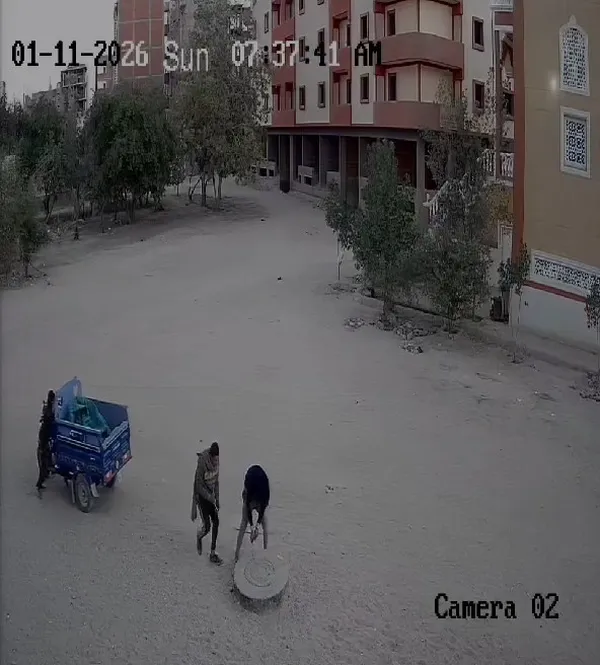 سرقه اغطيه الصرف 