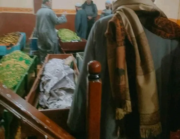 6 نعوش من عائلة واحدة 