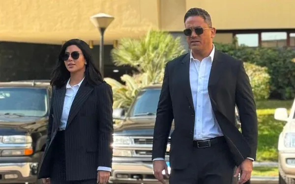 أمير كرارة وكارولين عزمي 