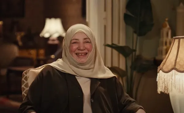 الفنانة القديرة عبلة كامل 