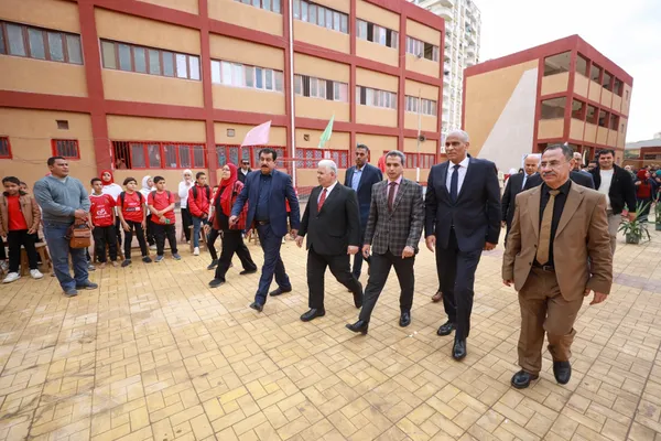 جانب من افتتاح المعرض 