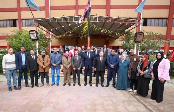 جانب من افتتاح المعرض 