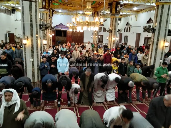 صلاه التراويح بمسجد الطلمبات بالقصاصين  