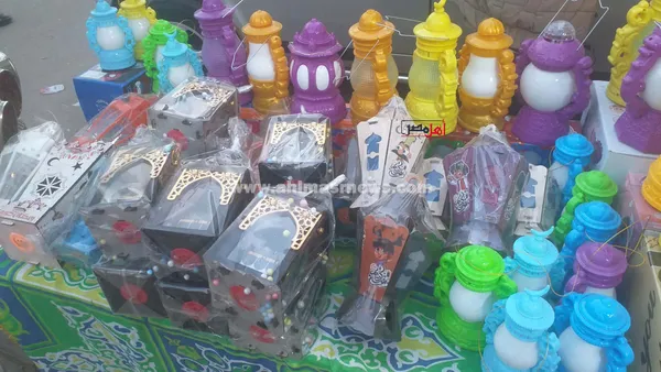 فوانيس وزينة رمضان بشوارع كفر الشيخ 