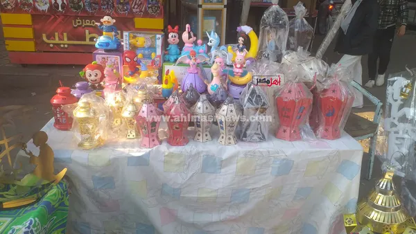 فوانيس وزينة رمضان بشوارع كفر الشيخ 