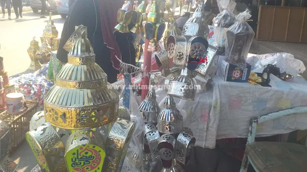 فوانيس وزينة رمضان بشوارع كفر الشيخ 
